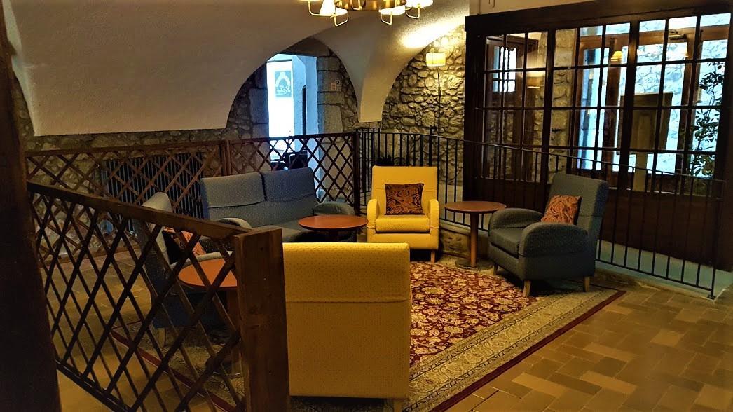 Hotel La Fonda Dels Pirineus Maçanet de Cabrenys Exteriér fotografie